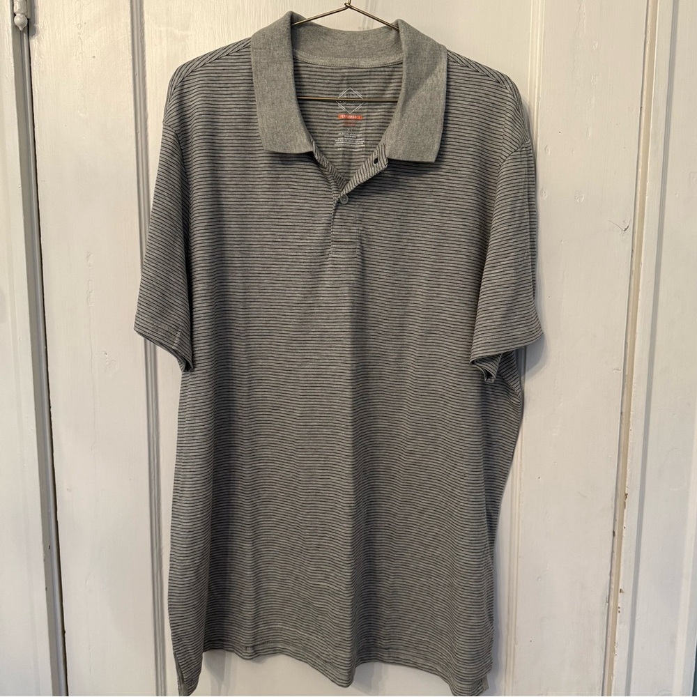 St. John’s Bay gray men’s polo